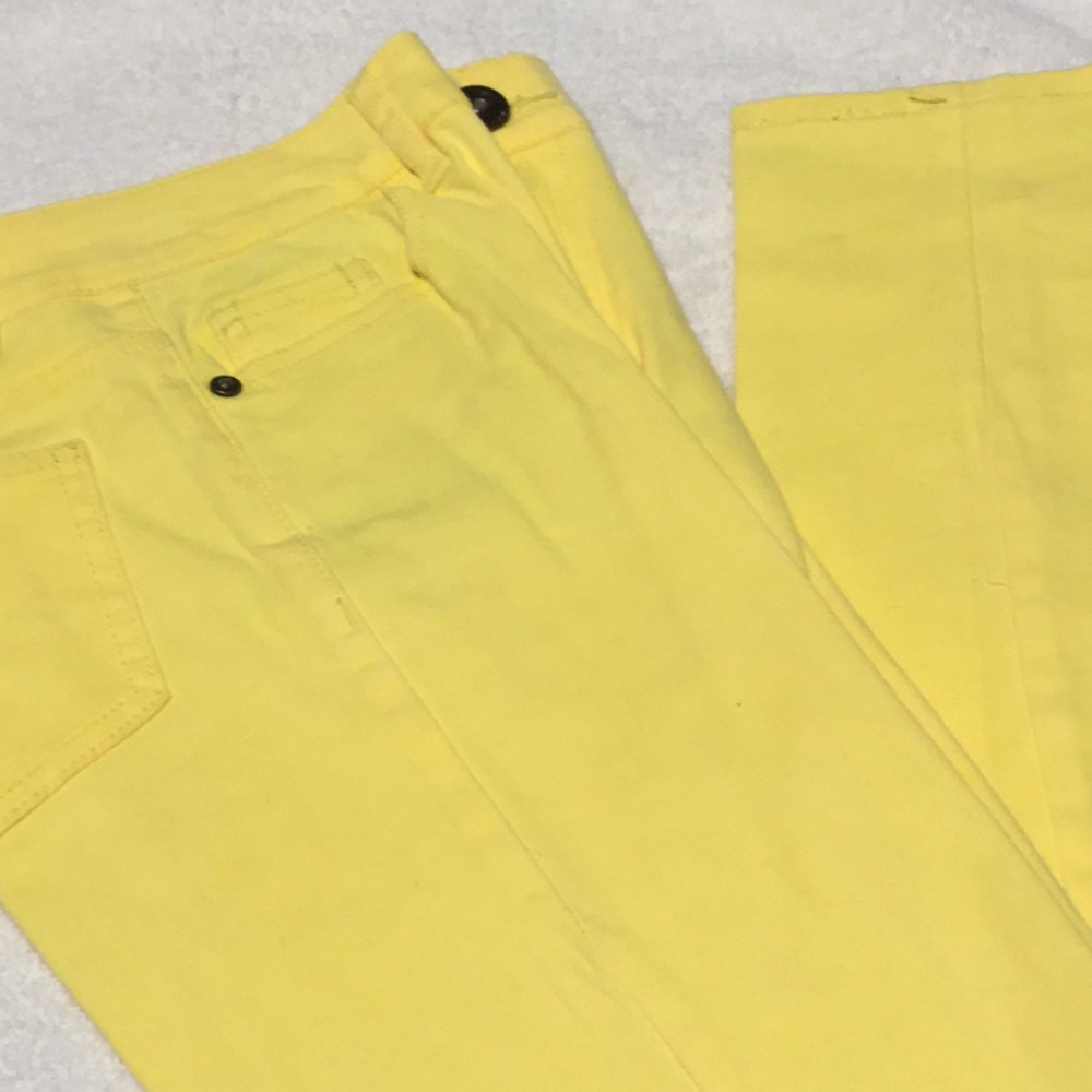 Emperial Size 3 Slacks. Vibrant Yellow!